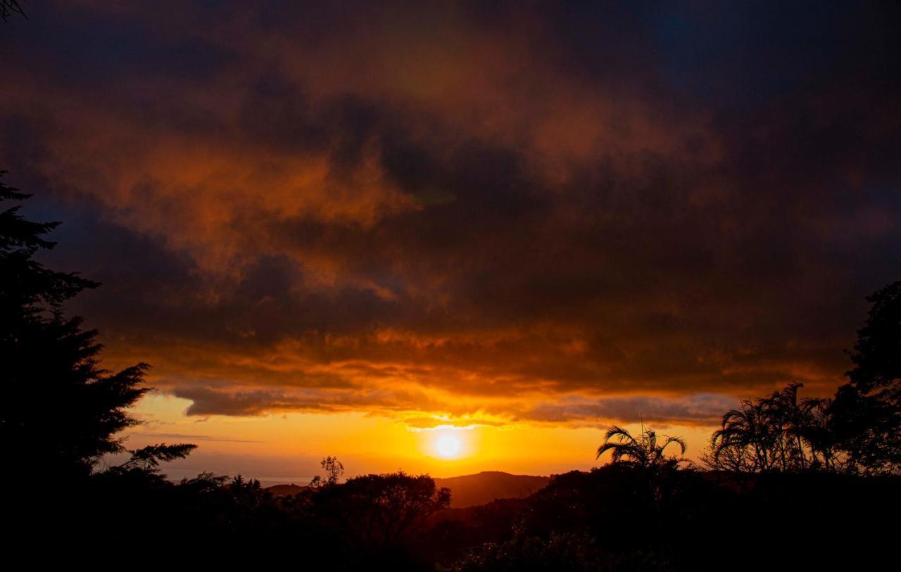 Sunset Monteverde Luaran gambar