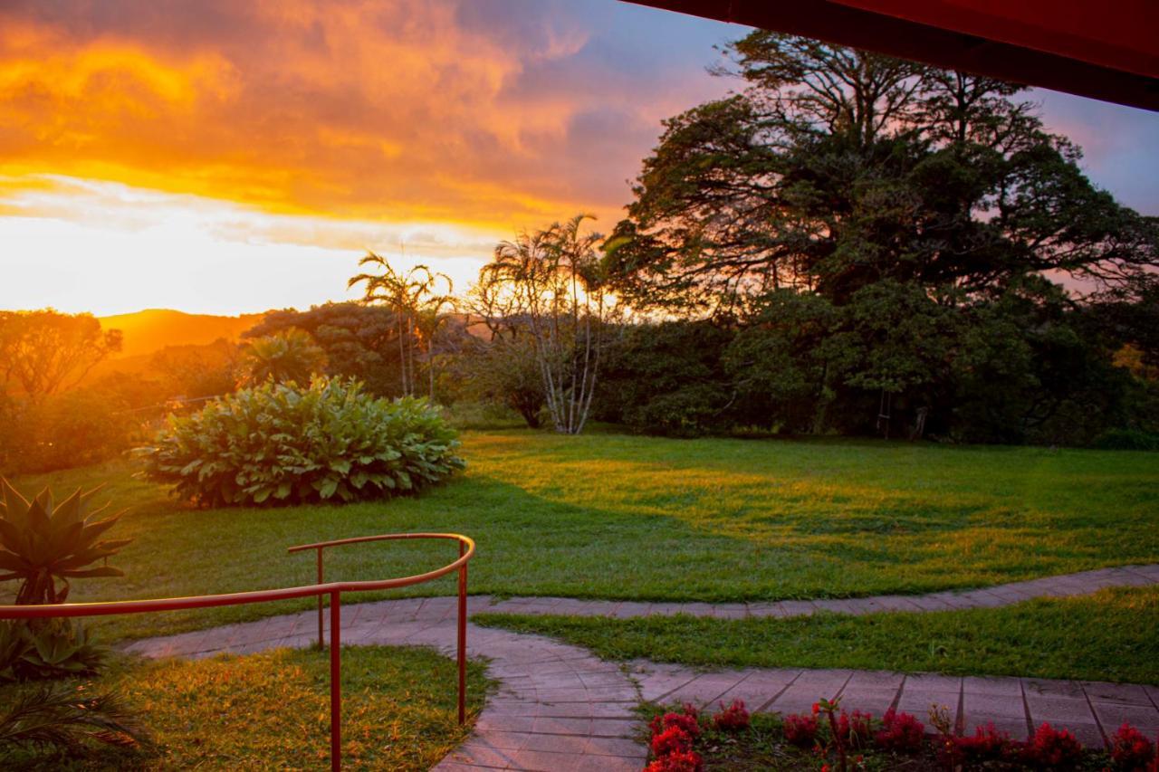 Sunset Monteverde Luaran gambar